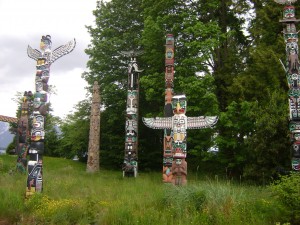 vancouver_totem poles