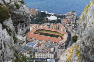 stade louis 11