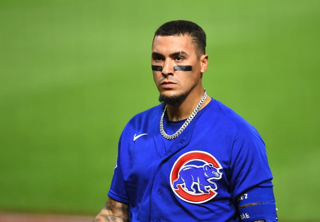 Javy Baez Tricks Pirates into Making the Dumbest Play Ever (Video)